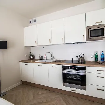 Dominikanska 9 Bed & Breakfast Poznan