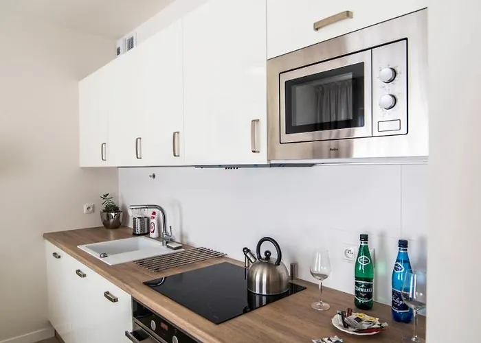 Dominikanska 9 Bed & Breakfast Poznań